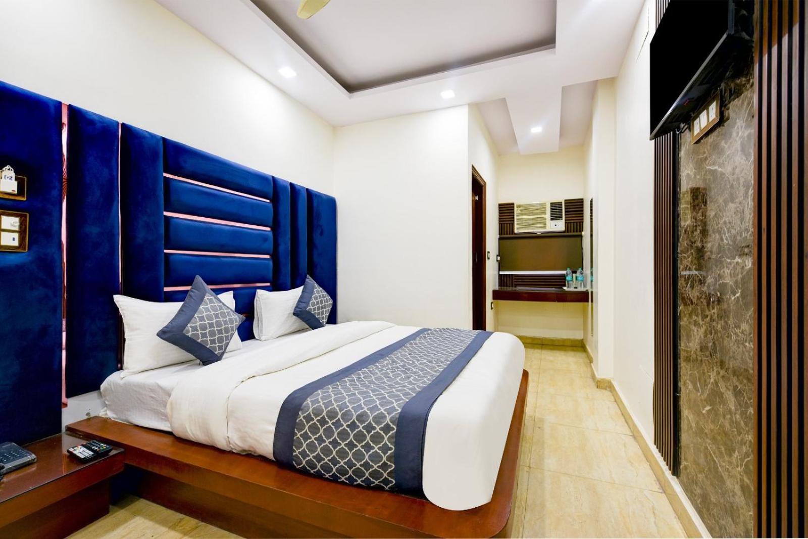Vedant Deluxe By Singh Residency Guest house New Delhi