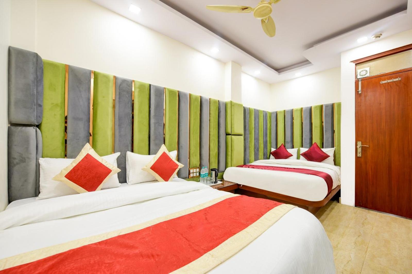 Vedant Deluxe By Singh Residency New Delhi